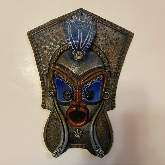 Super Colourful Mask - Picture 1 of 6